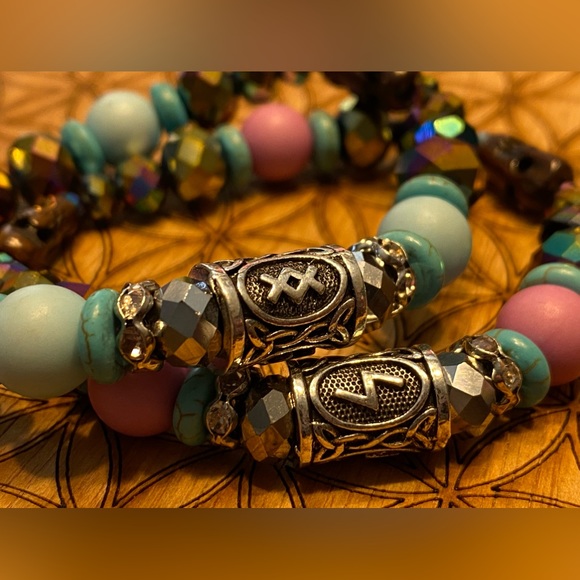 Handmade Sacred Geometry Matching Bracelet Set with Ancient Runes - Picture 5 of 7